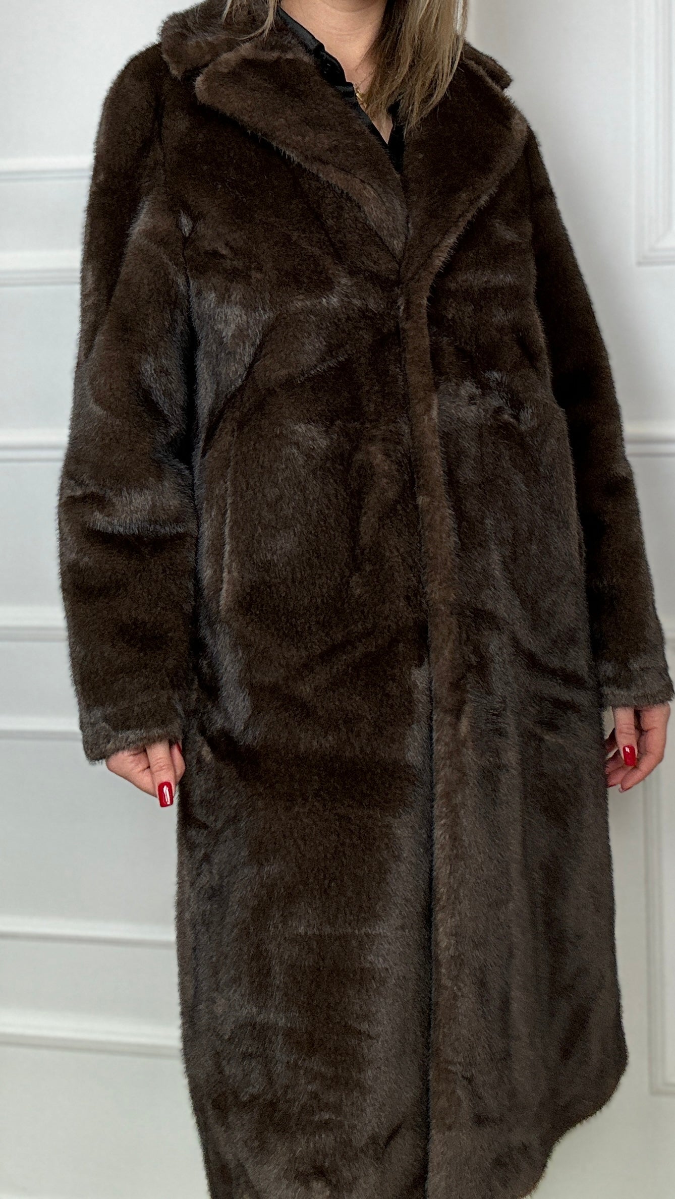 Cappotto Velvet Rose in ecopelliccia – Bordeaux/ Marrone