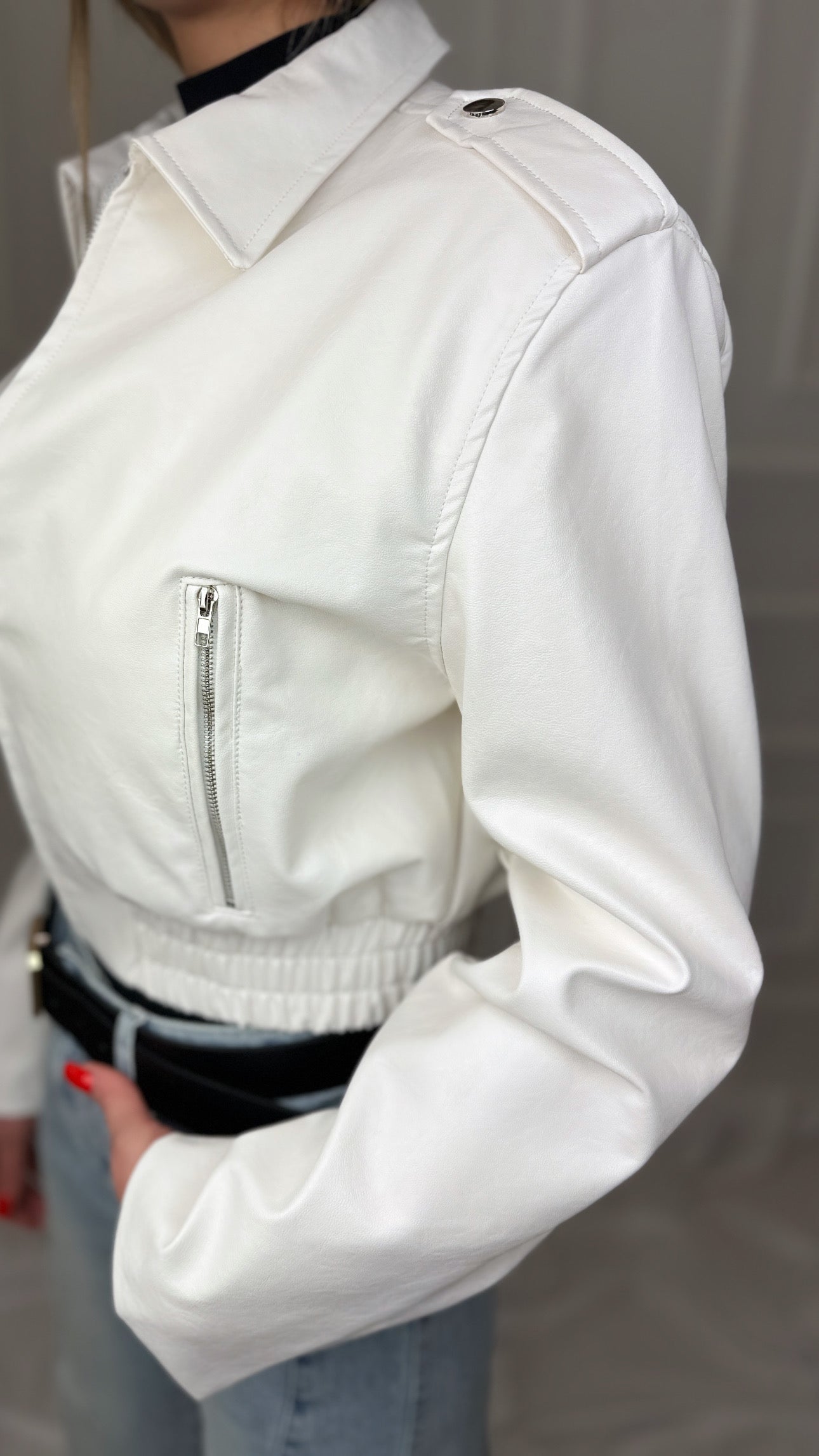 Giacca Ryder in ecopelle corta – Nero / Bianco