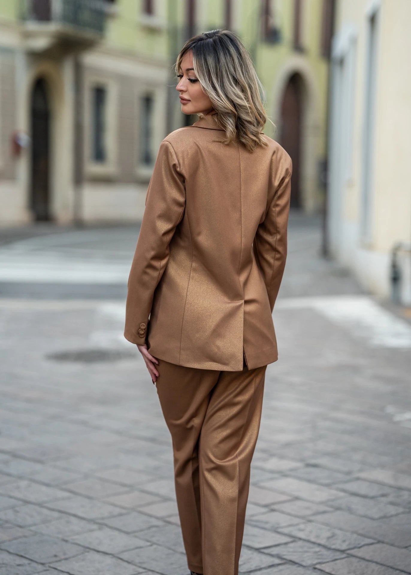 Tailleur Satin Caramel- Beige